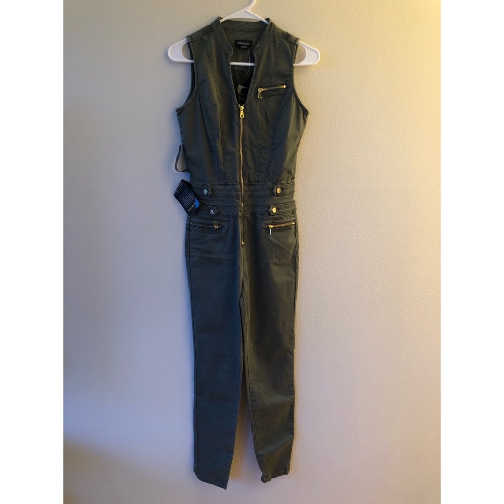 [bebe] Army Green Jumpsuit -new with tags 💚